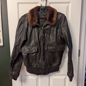 Vintage Vietnam Era US Navy Aviator Leather Jacket, Irvin B Foster, Size 40